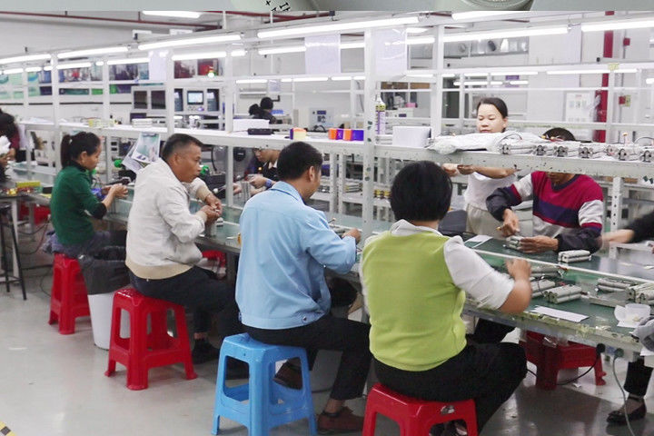 SHENZHEN KLESMAN TECHNOLOGY CO LTD dây chuyền sản xuất của nhà sản xuất